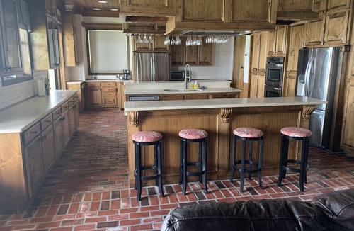 Kolin House | waterside views of oxbow, kayak,fishing, perfect spot, private deck/balcony