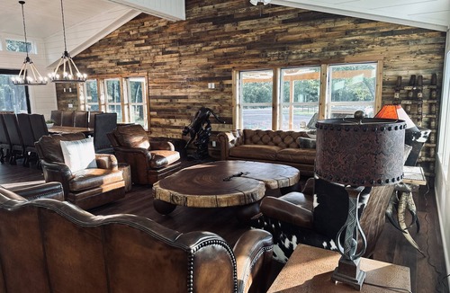Cleburne Cabin | Welcome to our picturesque ranch oasis less than 1 hour from DFW!
