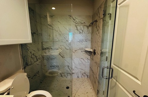 Southtown House | Welcome to the Texan Den where Luxury meets Tranquility.
