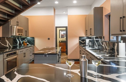 Zilker House | Welcome to your ultimate large-group retreat! Whether you’re celebrating a reunion, a weekend getaway, or a special occasion — this spacious 8-bedroom home comfortably sleeps up to 16 guests, combining comfort, fun and convenience all in one place.