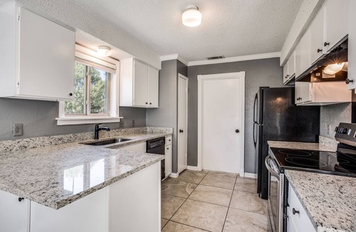 Mesa Ridge House | Well appointed home minutes from Kalahari and Downtown