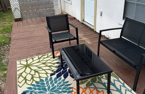 Lufkin House | Willow Bay Getaway Home