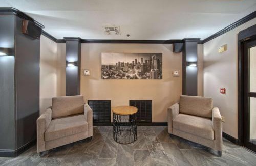 Aldine Hotel | Wingate by Wyndham Houston Bush Intercontinental Airport