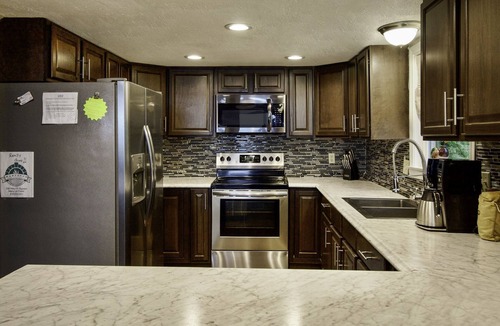 Negreet House | Y-Knott Lodge! Relax on the shores of Toledo Bend!