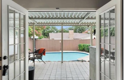 Lake Highlands House | Your Dallas Home Away from Home — Comfort, Convenience & Space to Work or Relax.