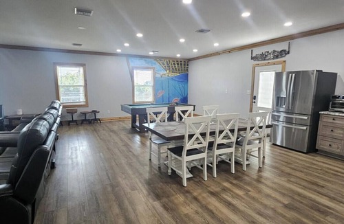 Hopedale Cabin | Yscloskey- Hopedale Lodge and Fishing Charters. South Louisiana sportsman`s paradise premier lodging and fishing adventure