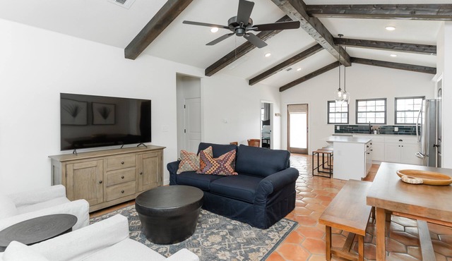 2 Bedroom Casita (1 King, 2 Queens)
