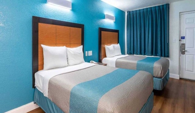 2 Beds|Mobil Acc|Nsmk|MicoFridg