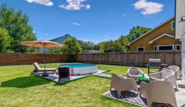 2 Combined Homes - 2 Private Pools - 16 Guests