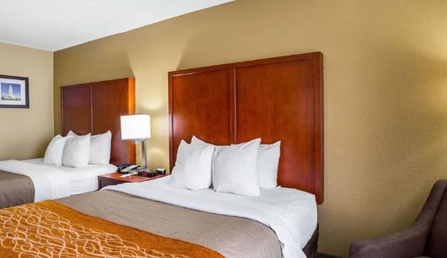 2 Convenient Units w/Breafast | Near LSU, Zoo & Mall of Louisiana & I-10 Access