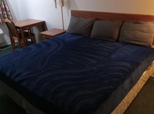 2 Double Beds Hotel Studio 226
