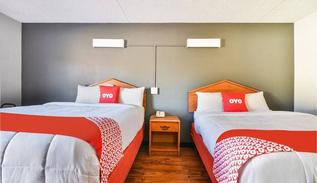 2 Queen Bed | Jacksonville AR