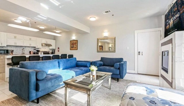 20% OFF Monthly | 10% OFF Weekly-Breathtaking Condo with Excellent Amenities