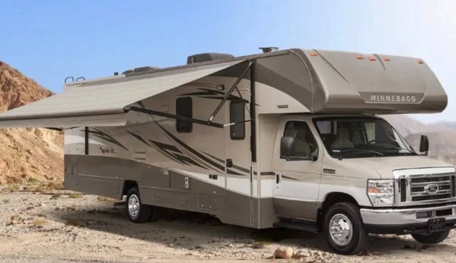 2017 Winnebago Spirit 31G