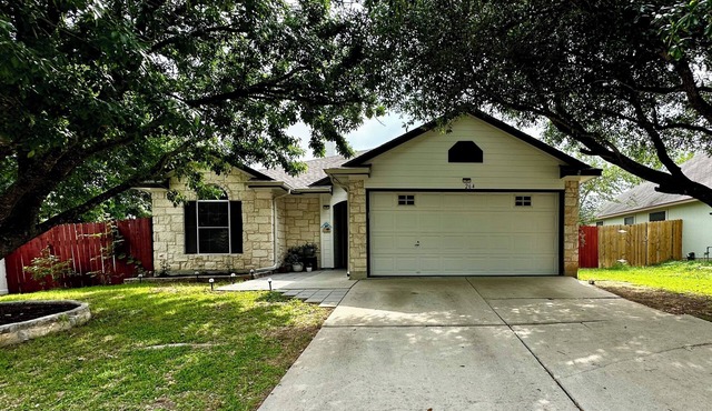 3 bedroom 2 bathroom home in heart of Buda, TX.