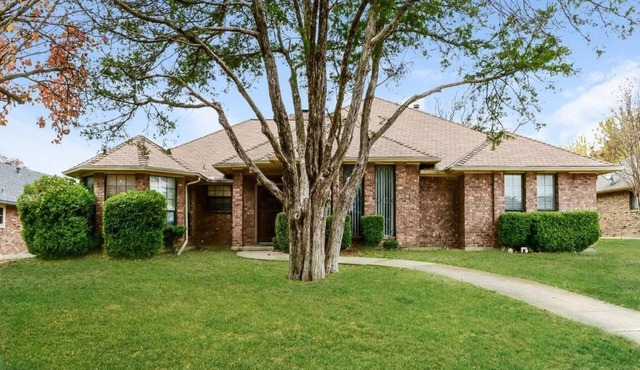 3-bedroom house in fantastic DeSoto with AC, WiFi
