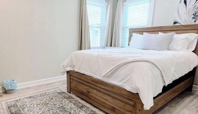 3-bedroom house in welcoming Kenner with WiFi, AC