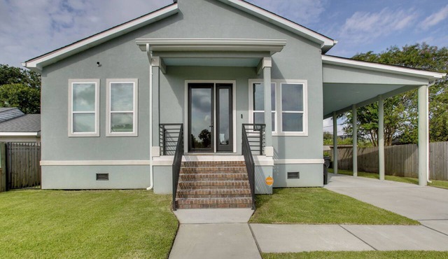 4 Mi to New Orleans! Extended Stay in Arabi