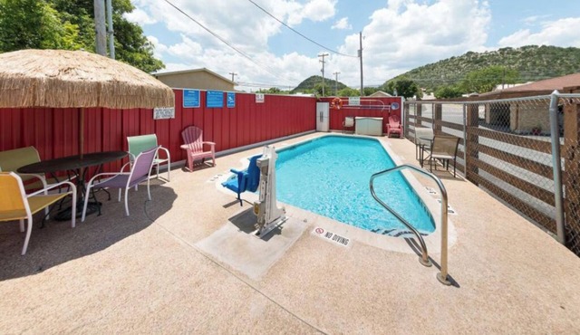 4 Rooms Near South Llano River State Park - 6.7 miles | Free Parking
