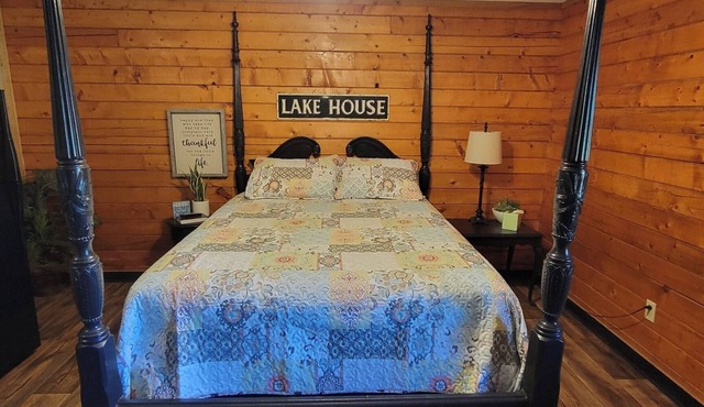 #5 Lake Time-Uncertain Lodge and Inn