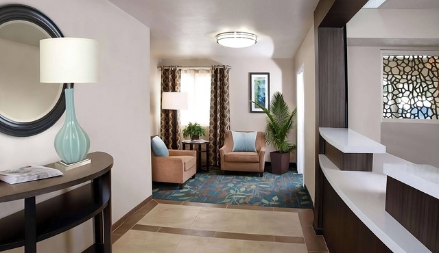 A Place You'll Surely Enjoy! Free Parking Onsite, Pet-Friendly Property