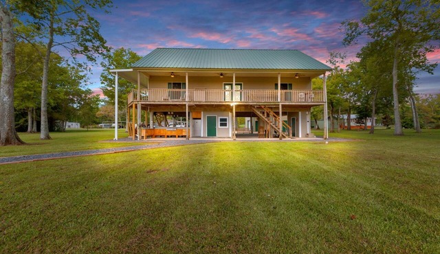 Atchafalaya Ahnvee, a slice of heaven on the river