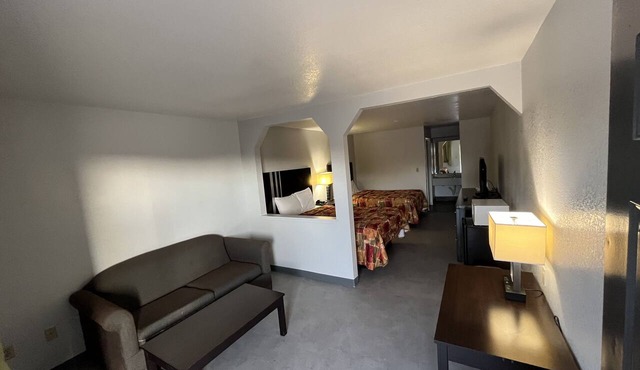 Atria Inn & Suites