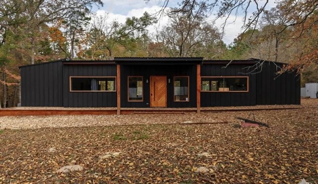 Backroad Rustic Retreat