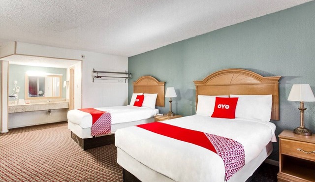 Bald Knob AR|2 Single Bed