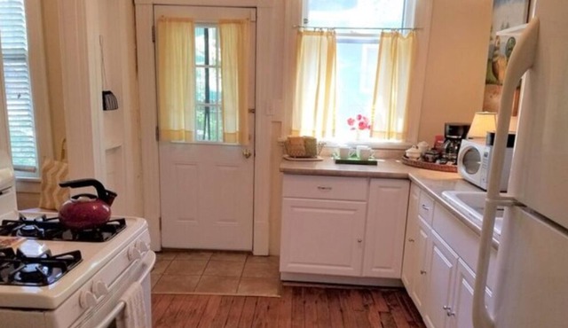 Barkley Cottage - 2 Bedroom
