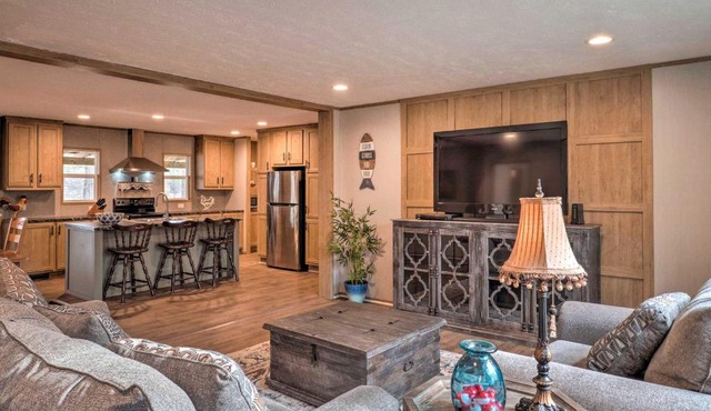 'Bayside' Louisiana Vacation Rental w/Dock!