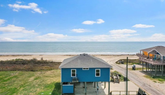 BEACH FRONT PARADISE