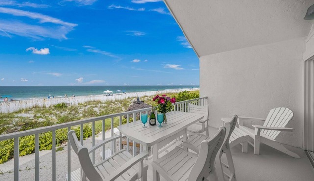 Beachfront Paradise 1 ~ Yes, That'S Your View! ~ Specials ~ in Holmes Beach
