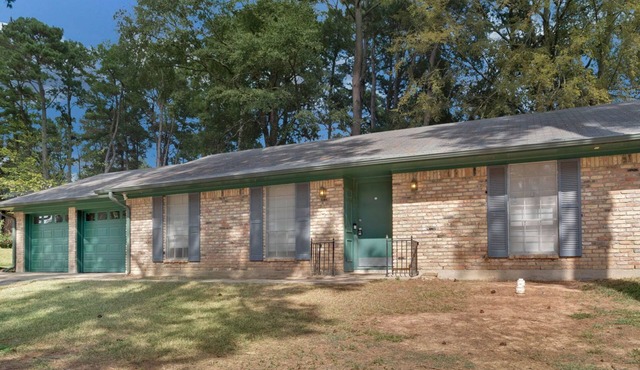 Blissful, Cozy, Cute, Sleeps 8