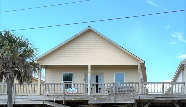 Blue Water Villa B - Coastal Realty Group