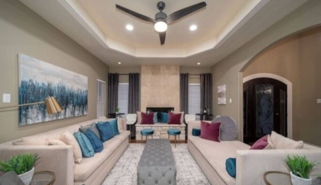 Brand New! Parakeet Lake Travis Estate