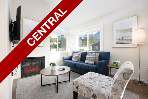 Bright Pacifica Townhouse in Pacifica