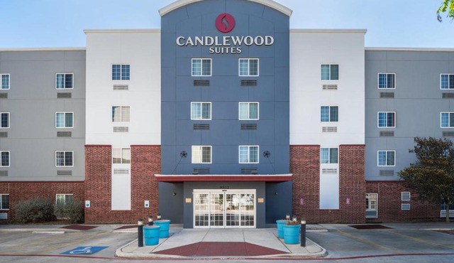 Candlewood Suites San Antonio NW Near SeaWorld by IHG