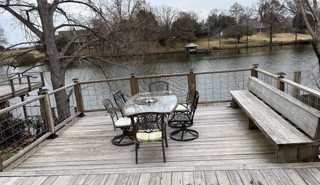 Cane Break! Feels like a cabin on the lake!