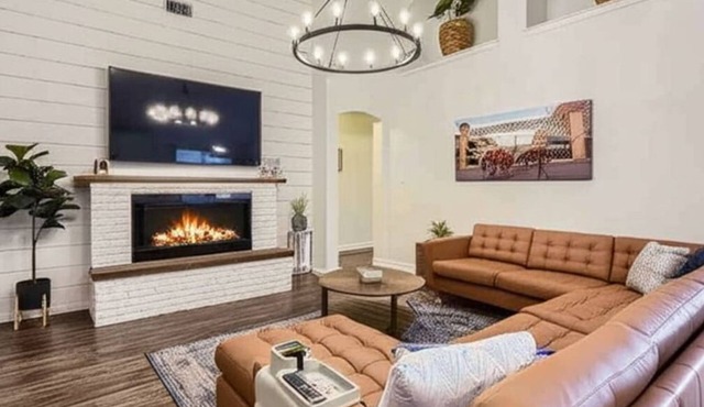 Casa Agave + 3BR Stylish Retreat + Fort Worth
