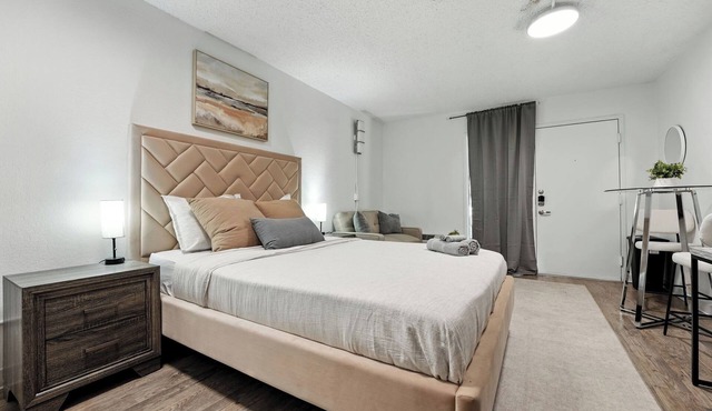 Centro Flats 503 Comfy and Spacious Studio