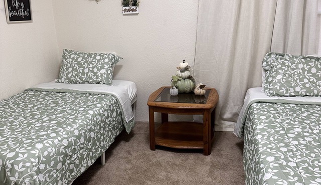 Charl & Jami’s 2nd Marais Rental- cozy for family and our worker crews!