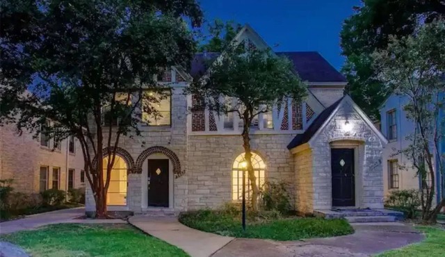 Charming 3 BR M-streets home off Lower Greenville