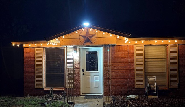 Charming & 3bedroom house in tranquil Keene. Relax with the whole family.