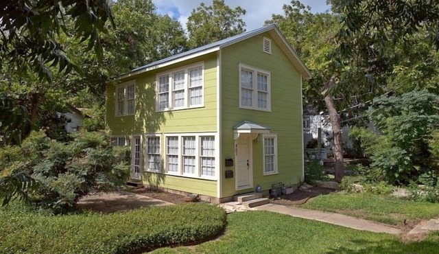 Charming Apartment In Central Austin in Austin