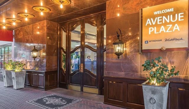 Charming Hotel in the Beautiful Garden District