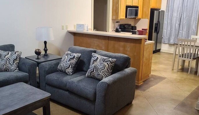Chateau 7, spacious townhouse in Tickfaw, LA