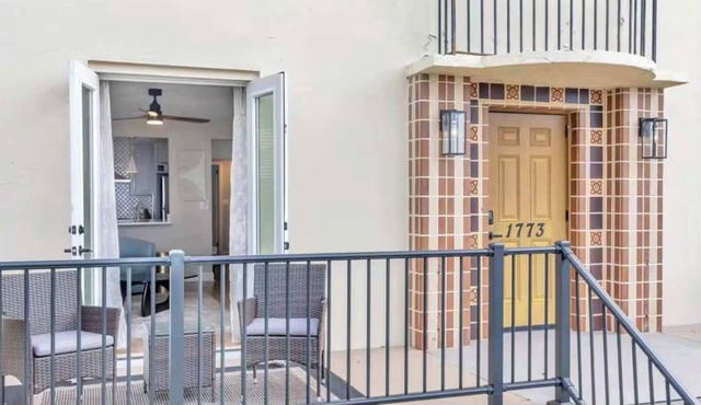 Chic Riverfront 3 apartments -in downtown San Marco in Jacksonville