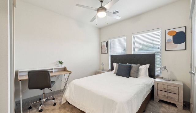 Chisholm Trace 422 I Comfy 2 bed 2 Bath