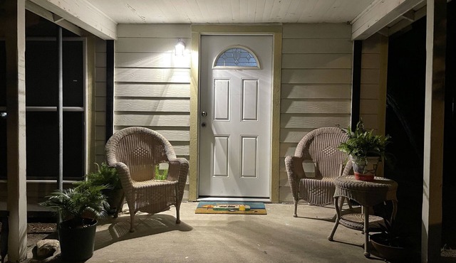 Coastal Casita Mi Casa es Su Casa - Sleeps 4 comfortably.